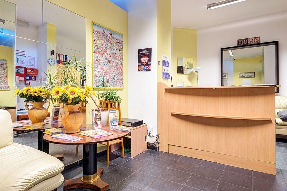 Potsdamer Inn Berlin Bagian luar foto
